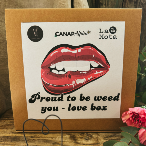 PROUD TO BE WEED YOU - LOVE BOX